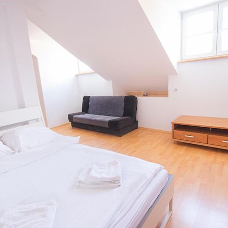 Ferienwohnung Podwale Str Large Flat In The Heart Of Old Town Warschau Exterior foto
