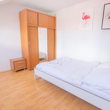 Ferienwohnung Podwale Str Large Flat In The Heart Of Old Town Warschau Exterior foto